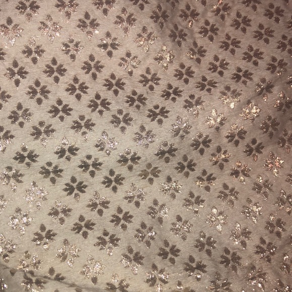 Abercrombie & Fitch nude with gold details - Picture 3 of 4